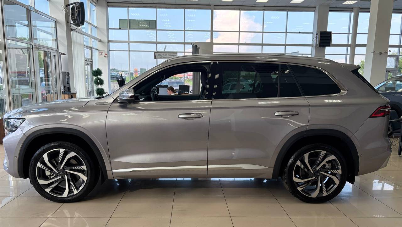 Geely Monjaro Flagship 2.0T (238 hp) 8AT 4WD