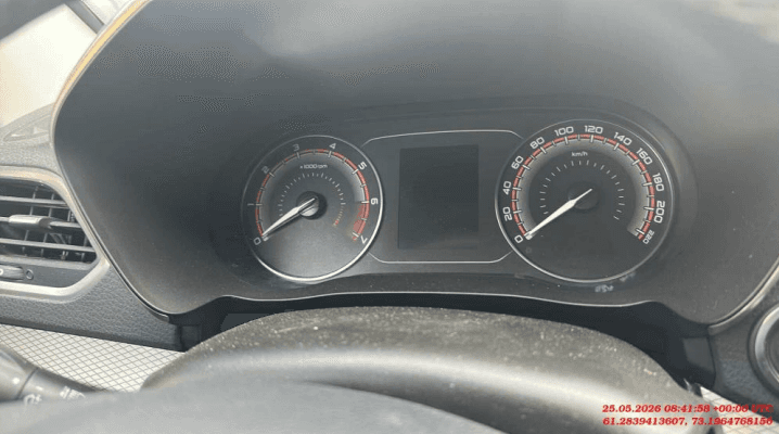 Lada Vesta седан,  80 000 км, 2023 года в лизинг