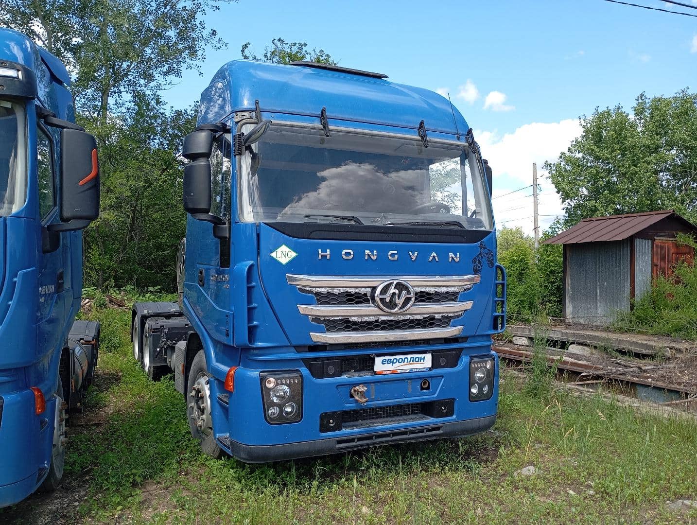 HONGYAN CQ4187HD12381T LNG,  148 813 км, 2023 года в лизинг