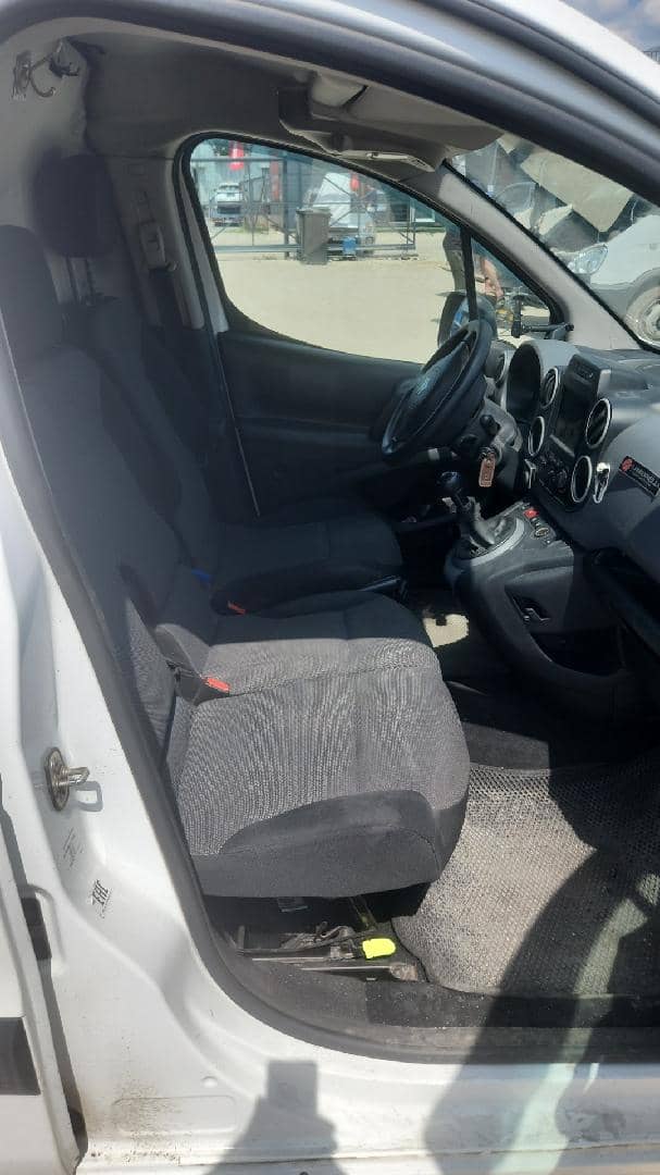 Citroen Berlingo,  216 346 км, 2018 года