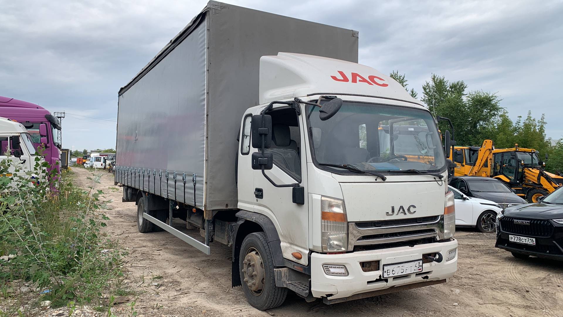 JAC N 120