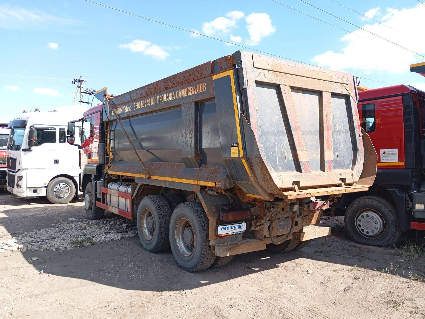 HOWO ZZ3256V384GE 6x4,  140 615 км, 2023 года в лизинг