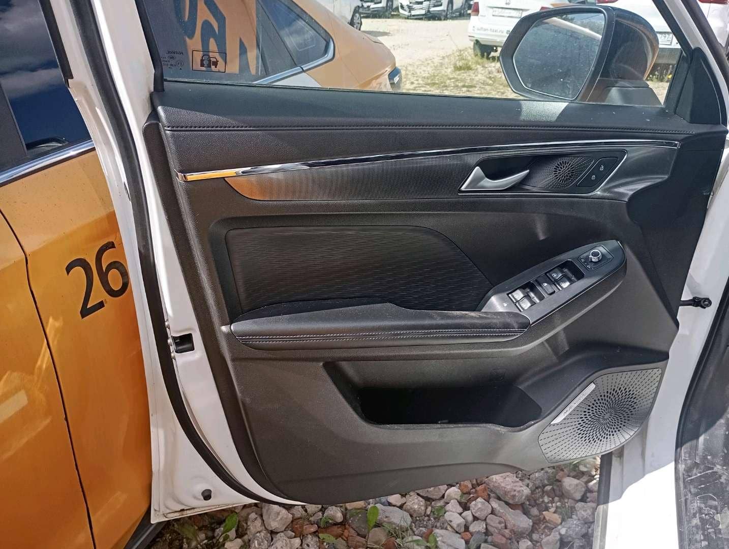 Haval Jolion,  150 000 км, 2024 года в лизинг