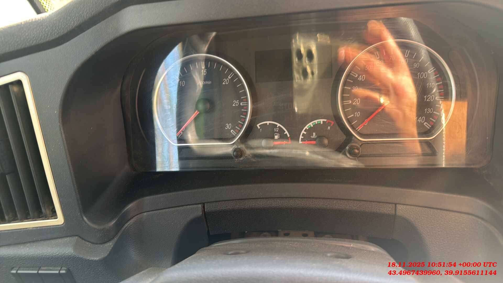 Shacman SX32488L344C,  64 419 км, 2023 года в лизинг