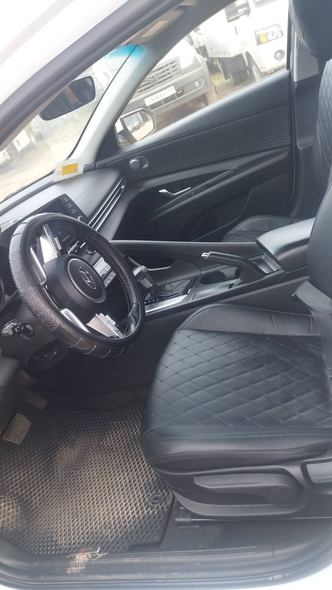 Hyundai Elantra,  216 642 км, 2021 года в лизинг