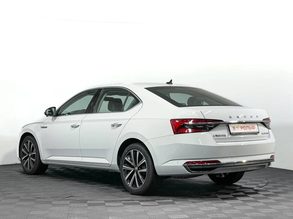 Skoda Superb Exclusive 1.4 TSI DSG-7