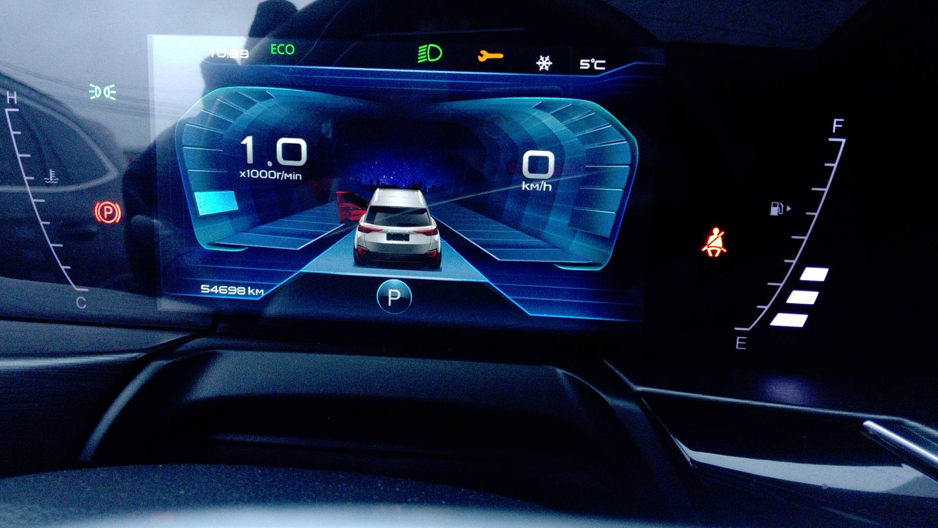 FAW Bestune T77,  54 698 км, 2023 года в лизинг