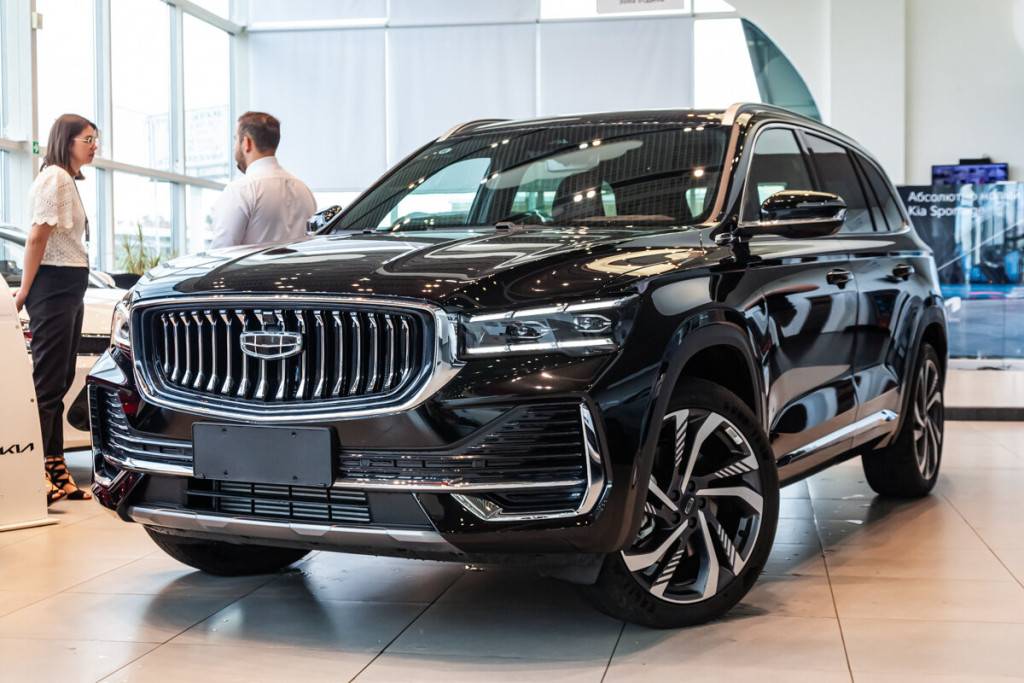 Geely Monjaro Flagship 2.0T (238 hp) 8AT 4WD