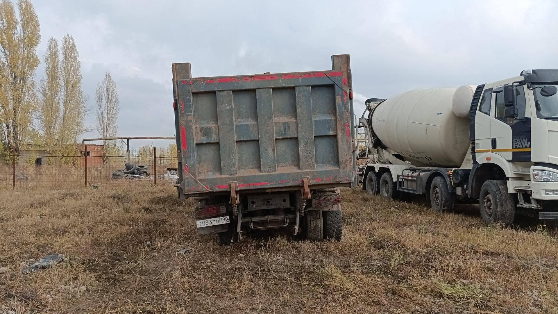 FAW CA3310P66K24T4E5 8х4,  130 000 км, 2023 года в лизинг
