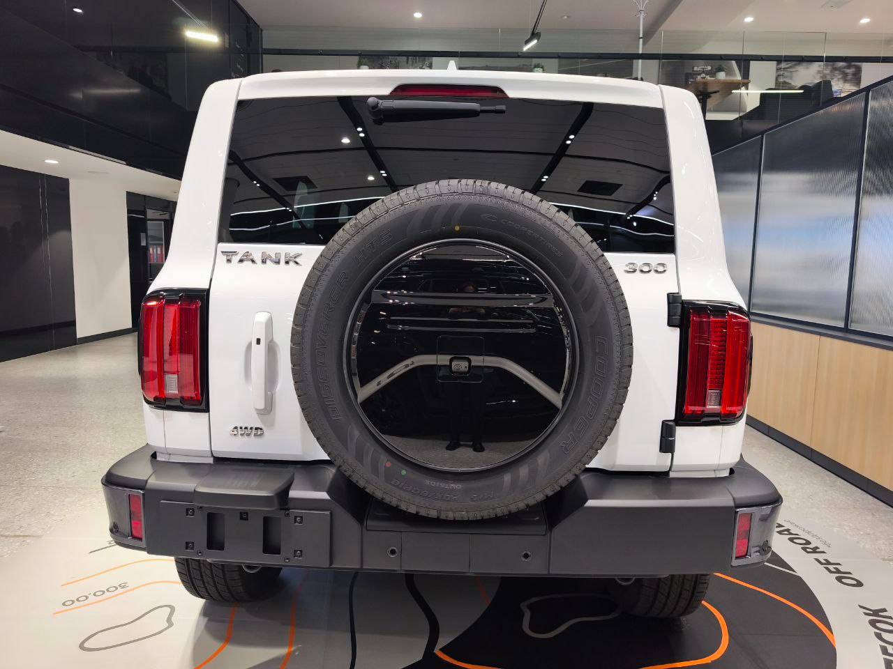 Tank 300 City Premium 2.0 8AT 4WD