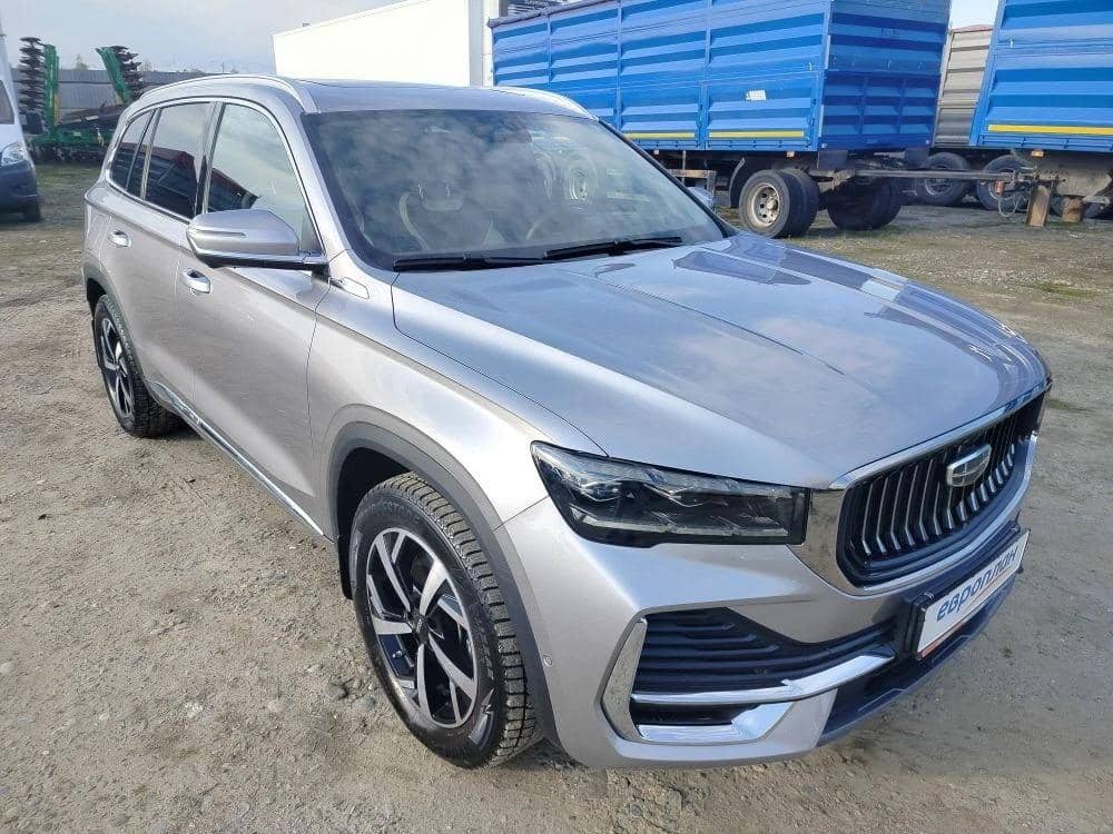 Geely Monjaro,  33 244 км, 2023 года в лизинг