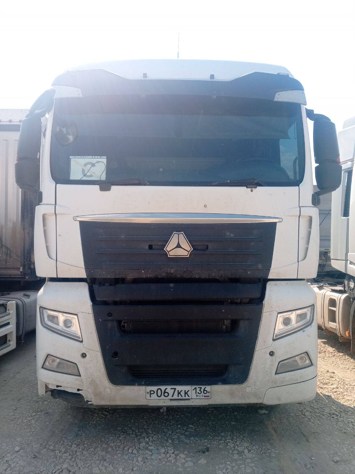 Sitrak C7H 4x2 ZZ4186V361HE,  507 580 км, 2022 года в лизинг