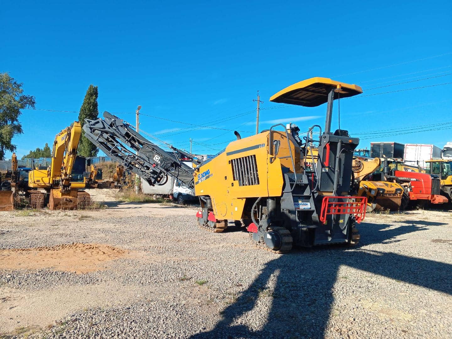 XCMG/MGCM XM1205F,  1 616 км, 2022 года в лизинг