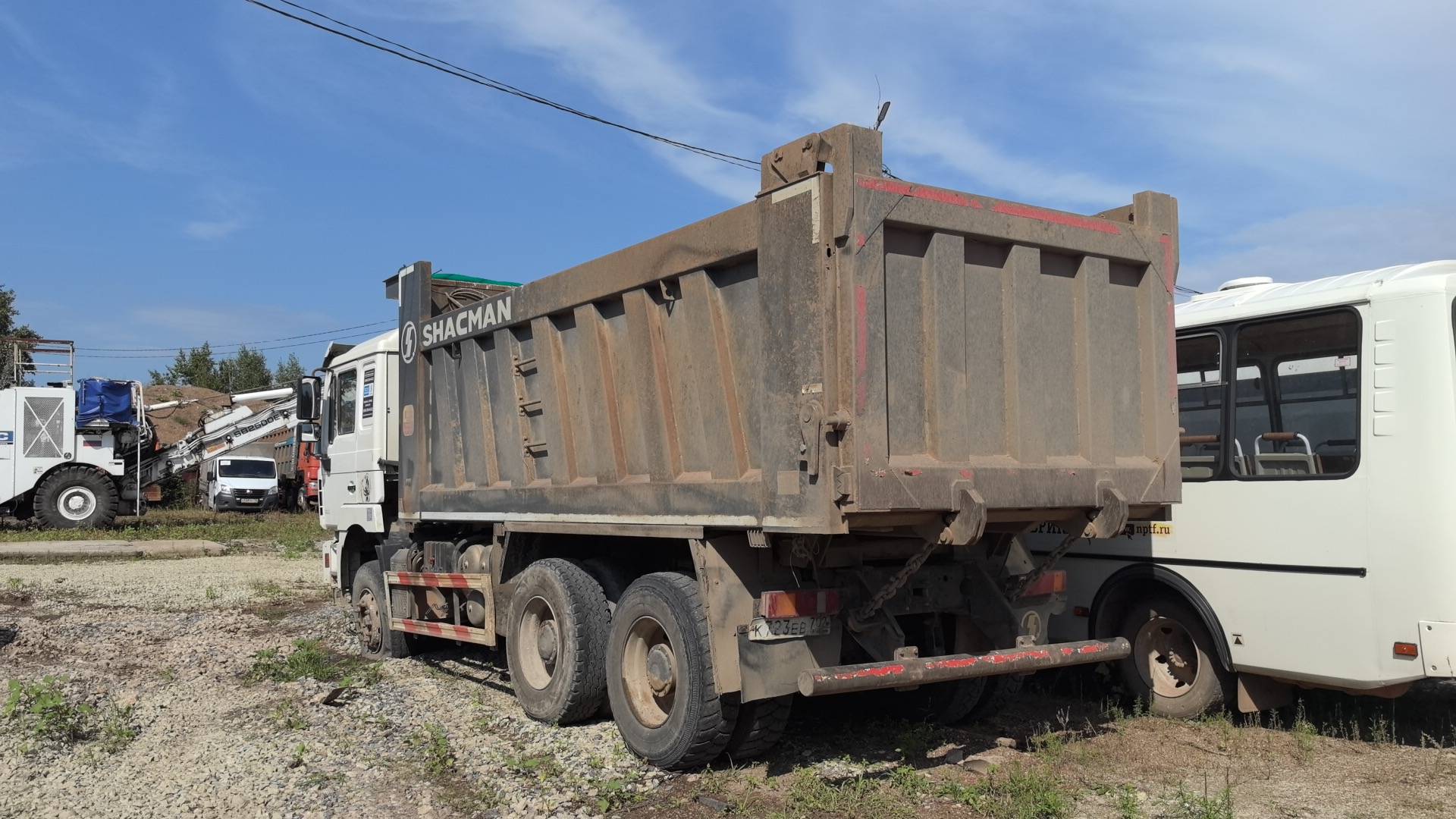 Shacman SX3258DR384,  196 650 км, 2022 года в лизинг