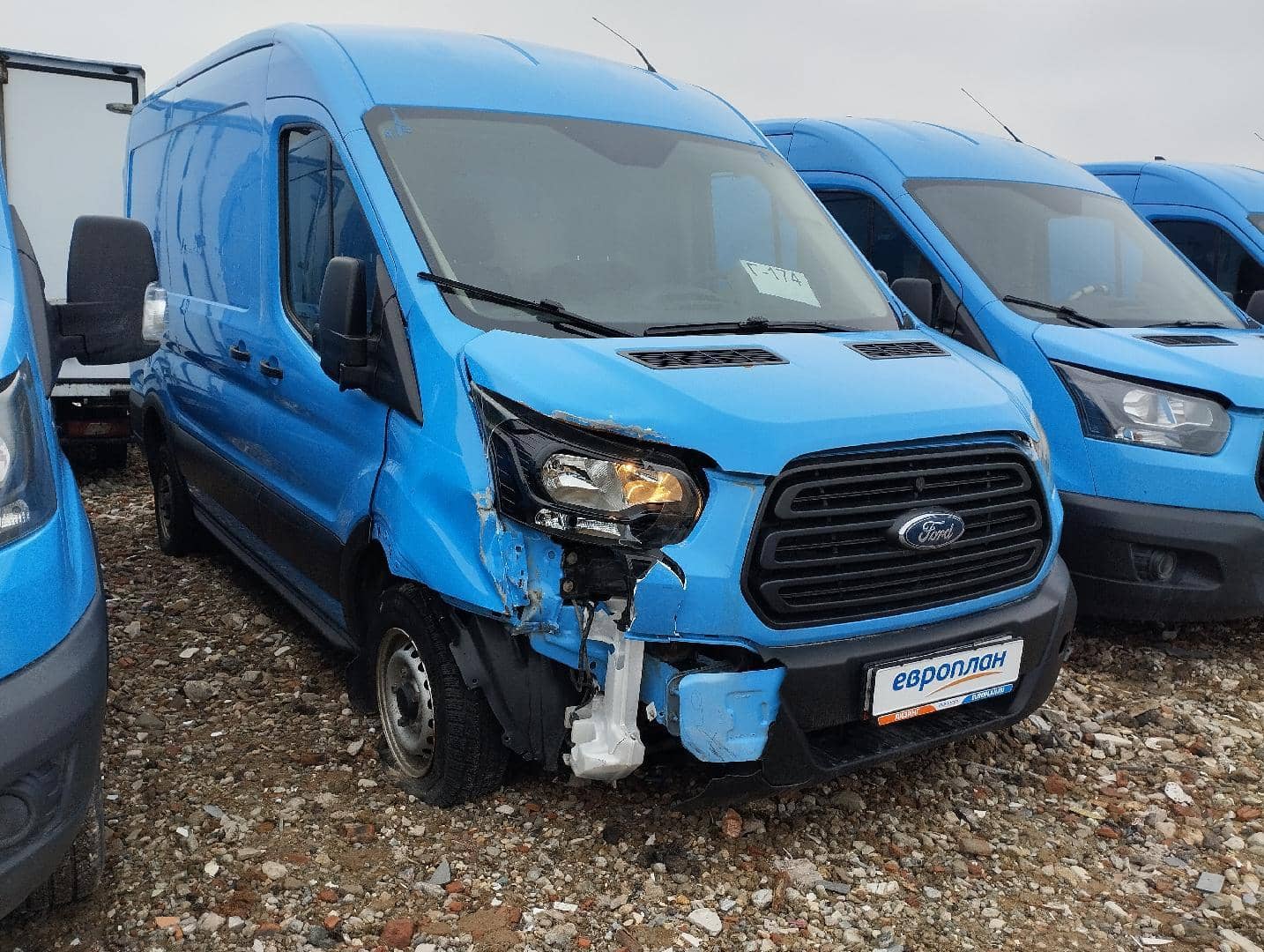 Ford Transit, 2021 года в лизинг