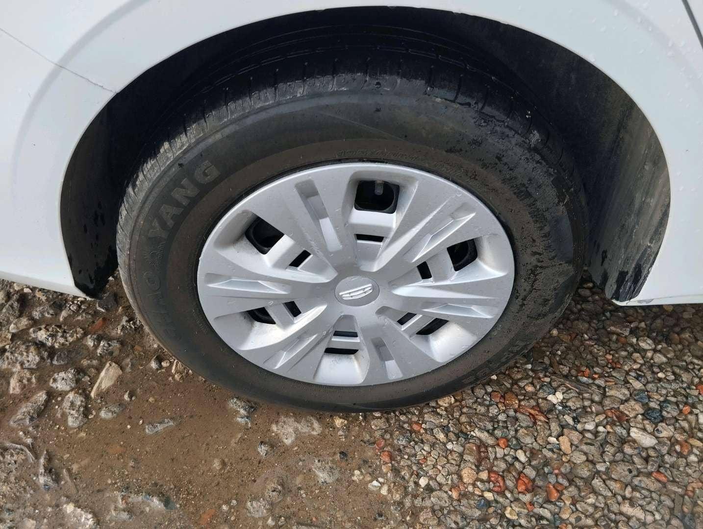 Geely Emgrand,  126 713 км, 2023 года в лизинг