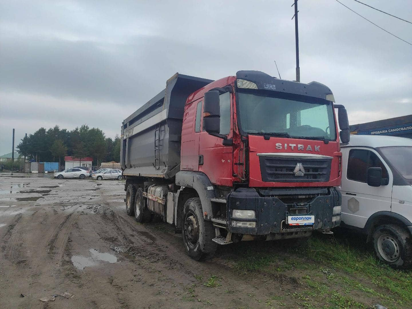 Sitrak ZZ3256V384ME