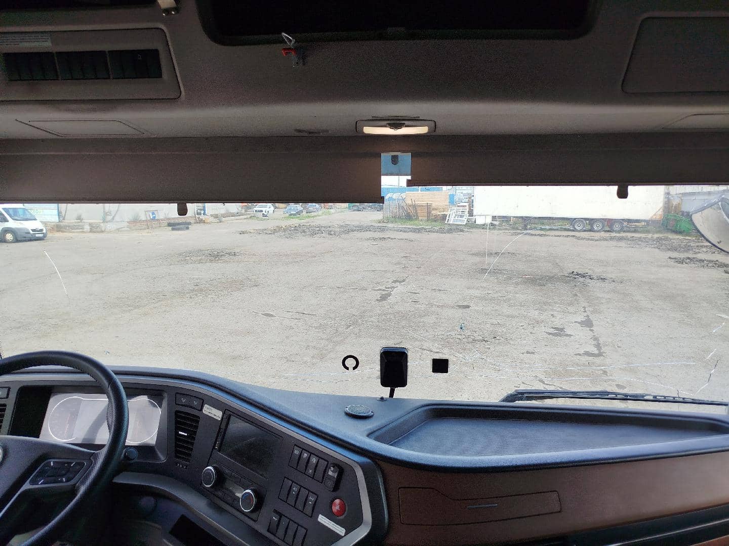 DongFeng GX DFH4180 4x2,  495 793 км, 2024 года в лизинг