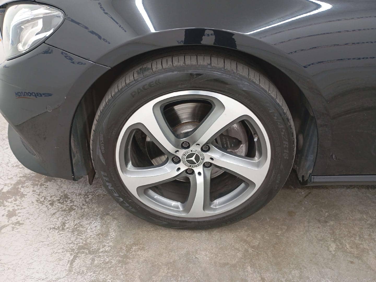 Mercedes-Benz E седан,  257 236 км, 2020 года в лизинг
