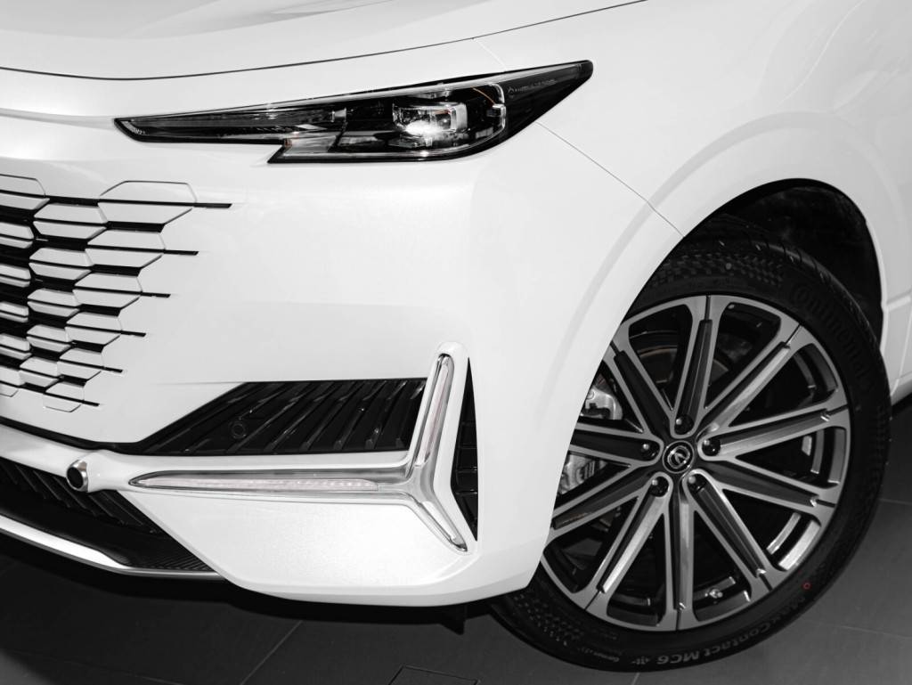 Changan Uni-K Техно 2.0 АТ полный привод