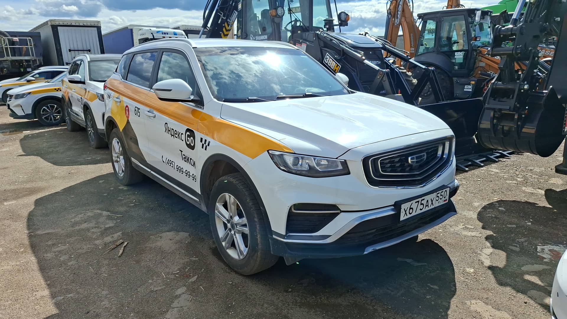 Geely Atlas Pro,  162 984 км, 2024 года в лизинг