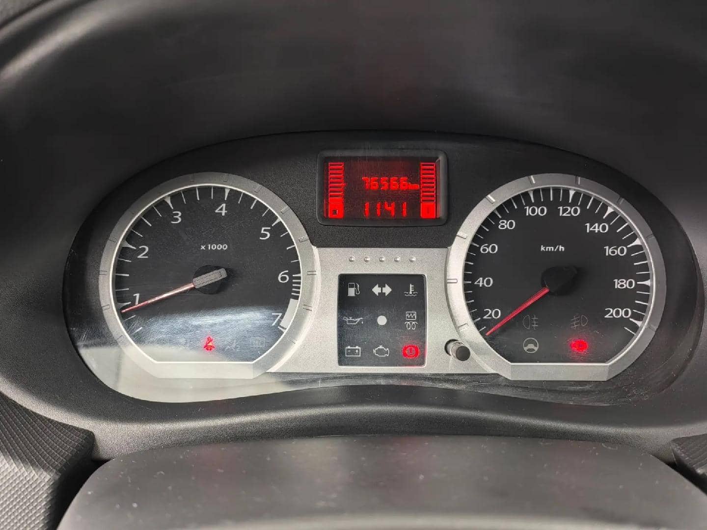 Lada Largus универсал,  76 566 км, 2019 года в лизинг