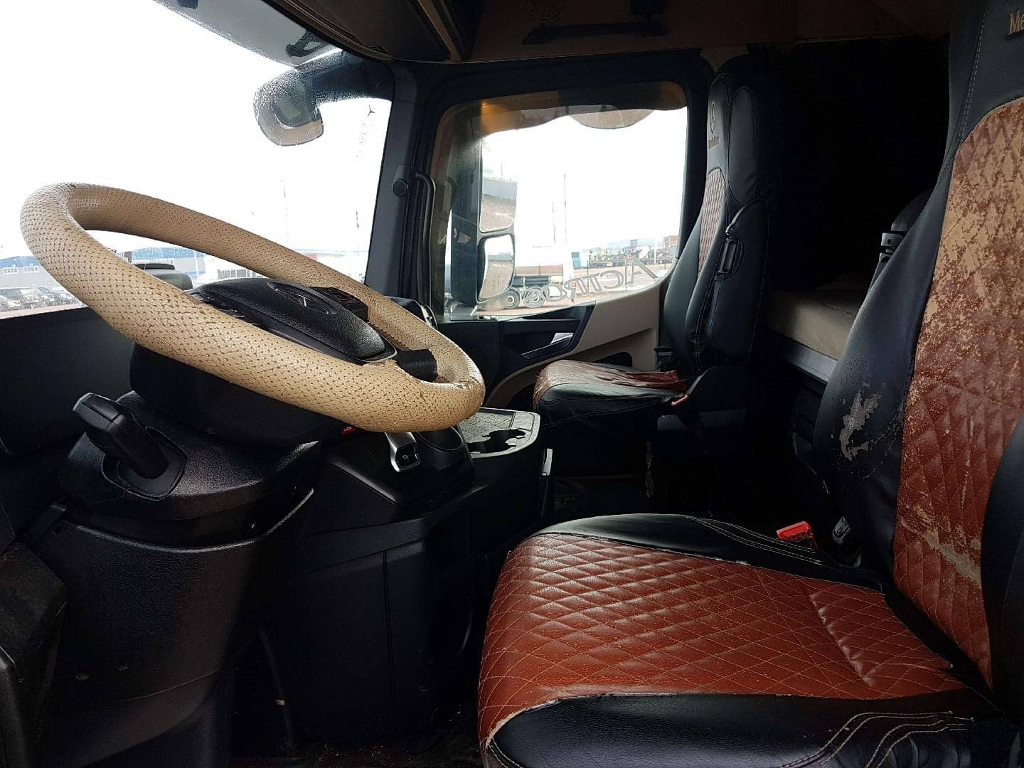 Mercedes-Benz Actros 5 1845 LS 4x2 (BigSpace),  805 944 км, 2020 года в лизинг