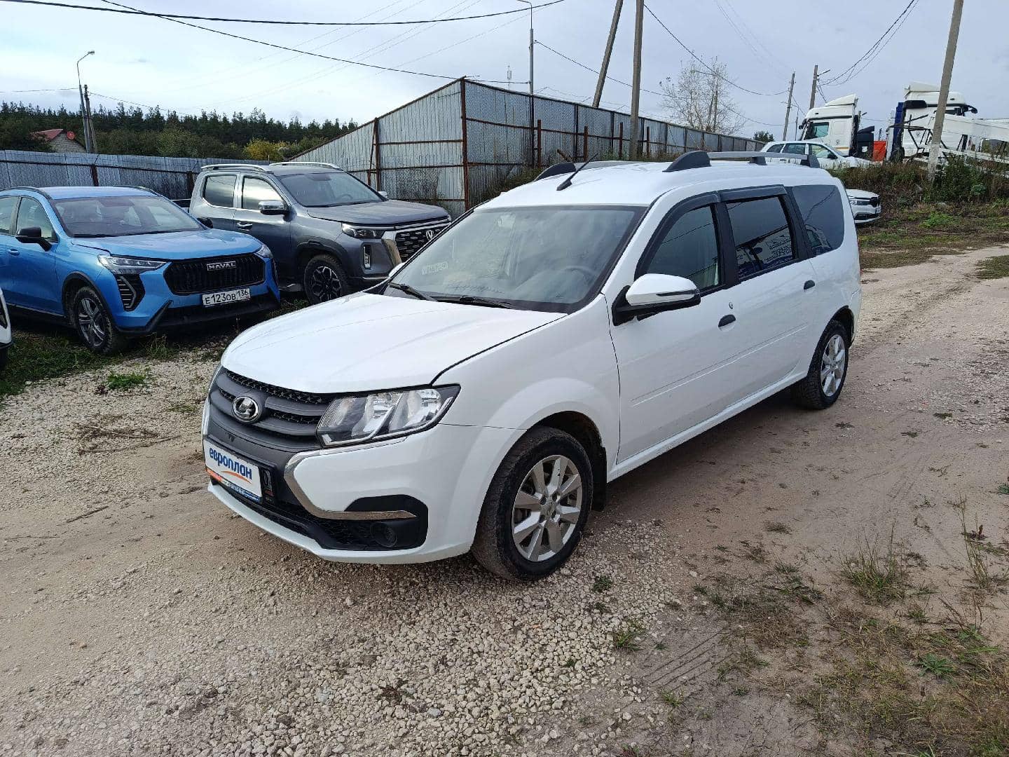Lada Largus универсал,  71 821 км, 2024 года в лизинг