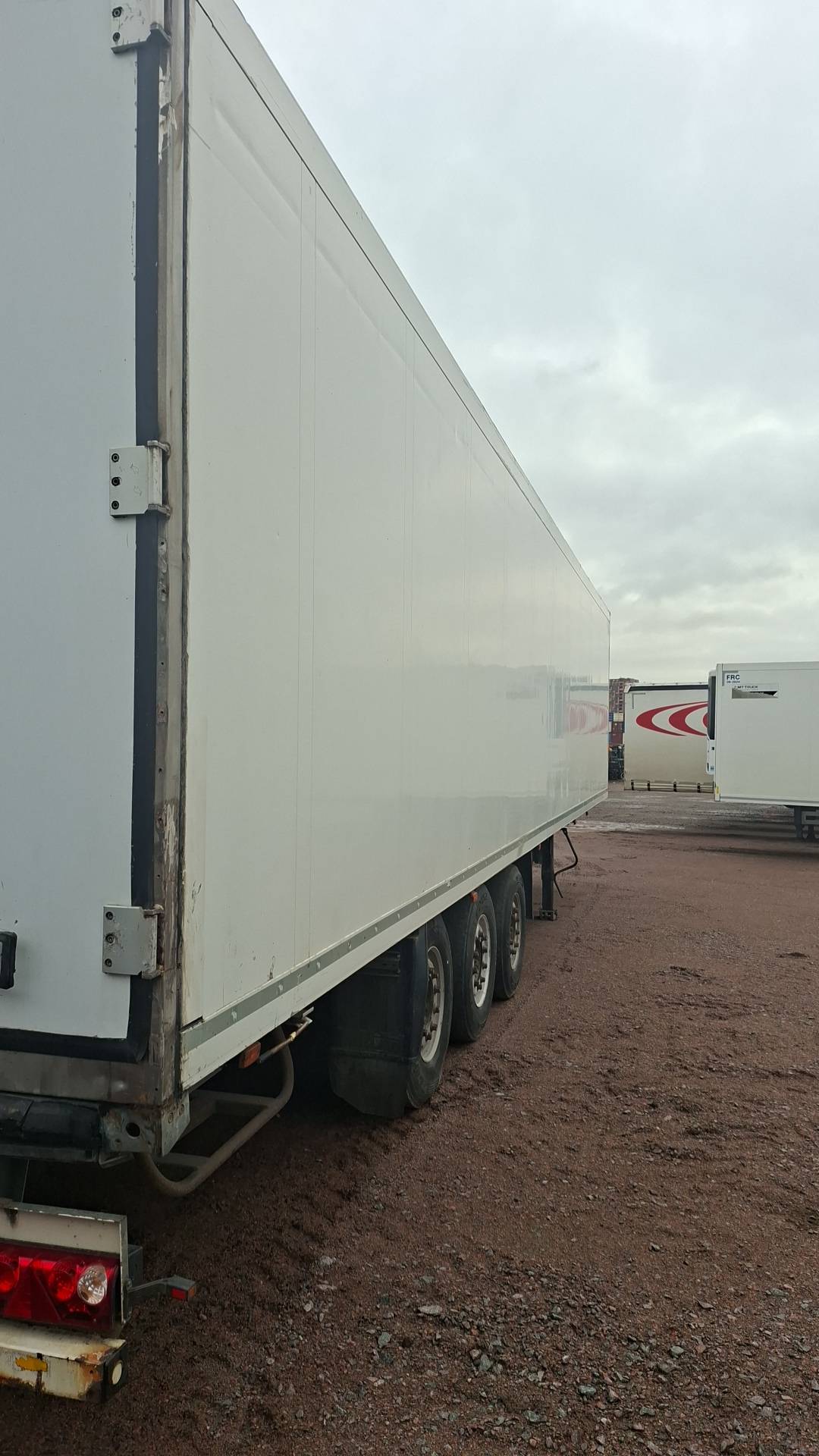 SCHMITZ Рефрижератор SCB*S3B, 2014 года в лизинг