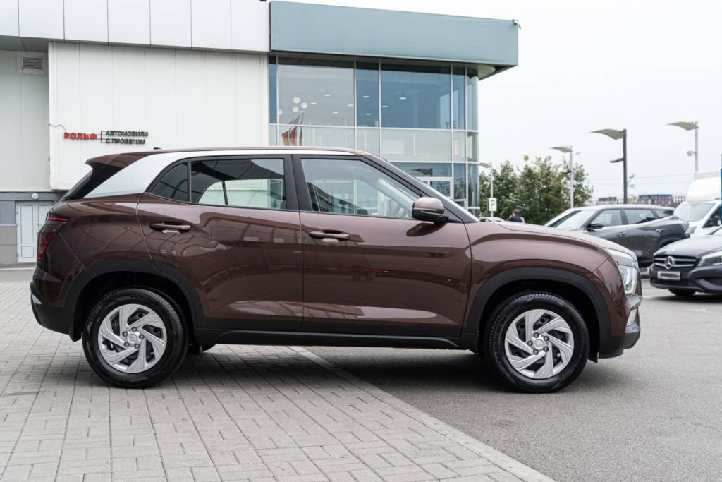 Solaris HC Family 1.6 6AT 2WD