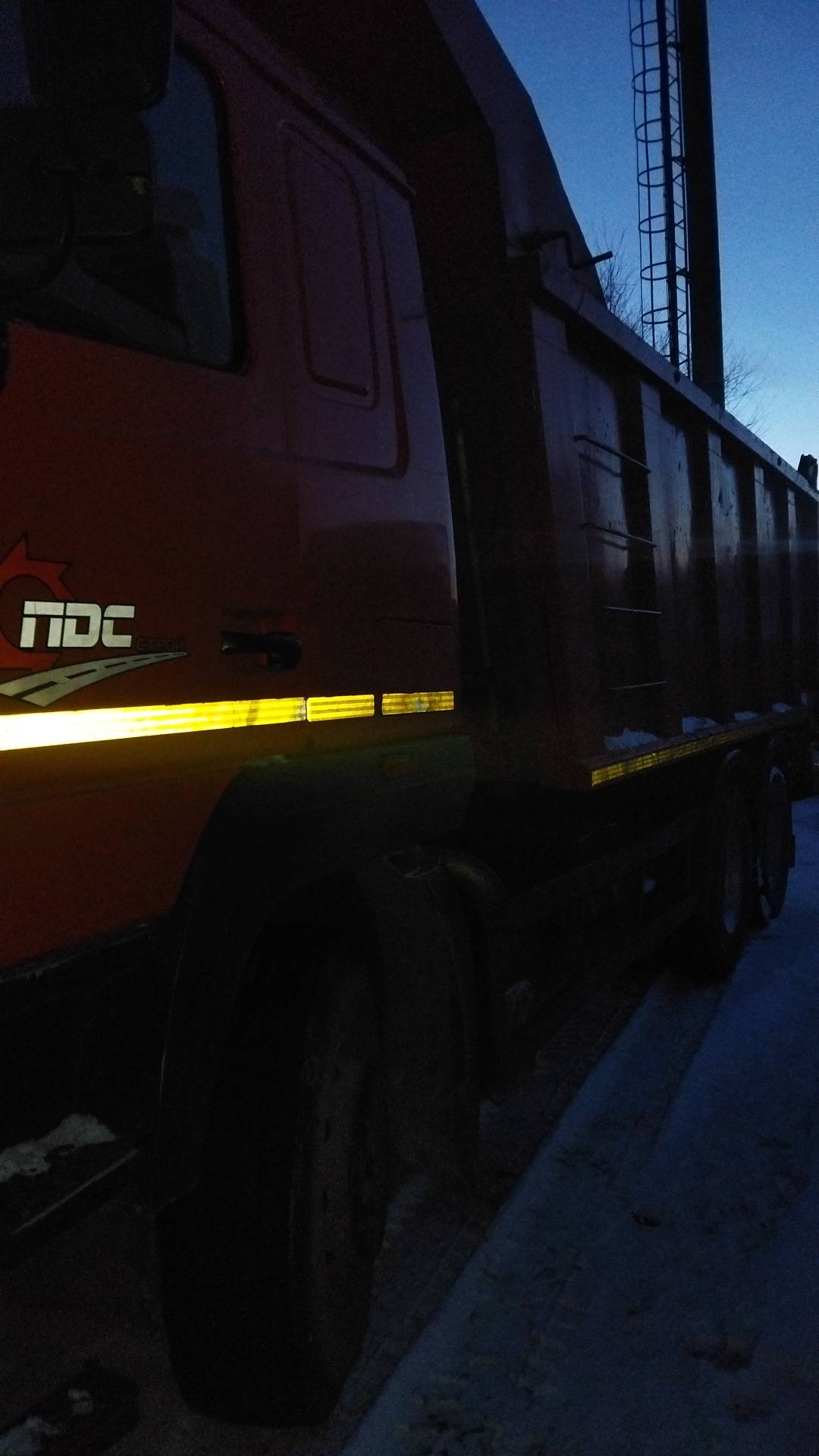 МАЗ 6501С9-8520-005,  120 287 км, 2020 года