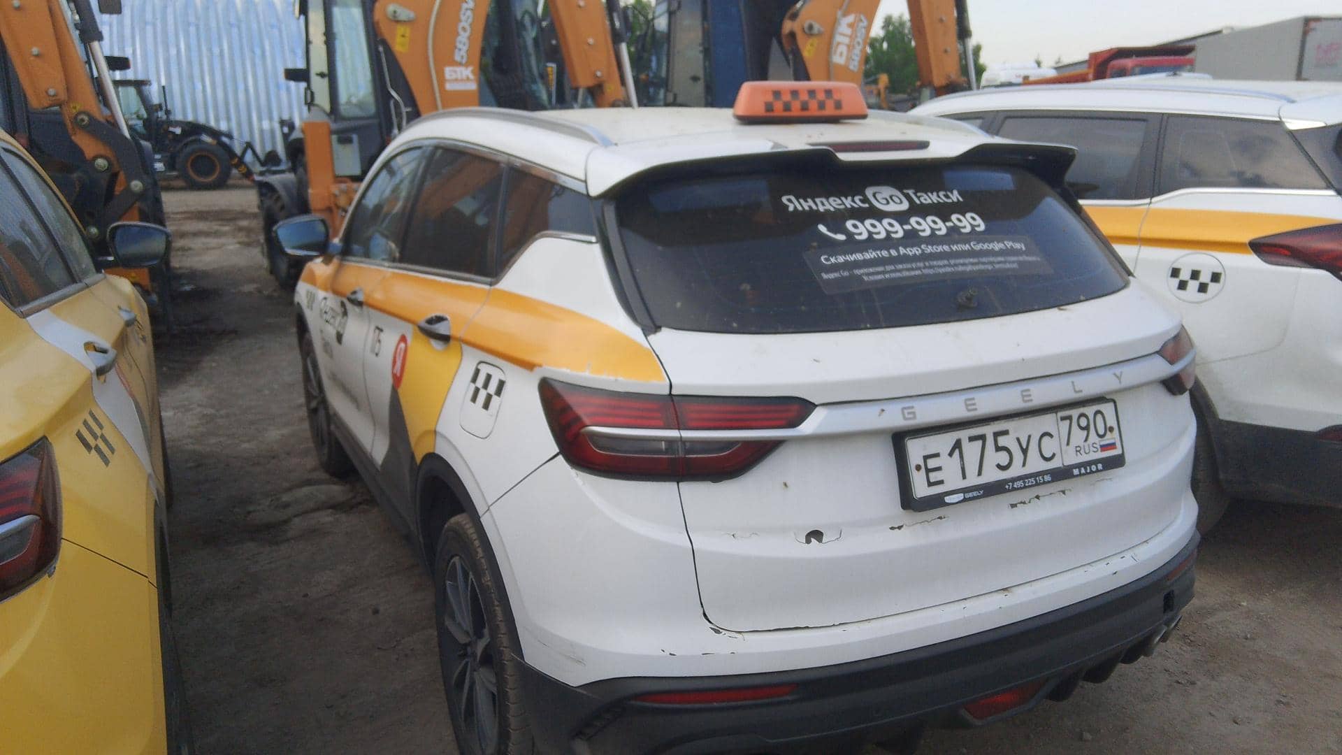 Geely Coolray,  234 265 км, 2023 года в лизинг