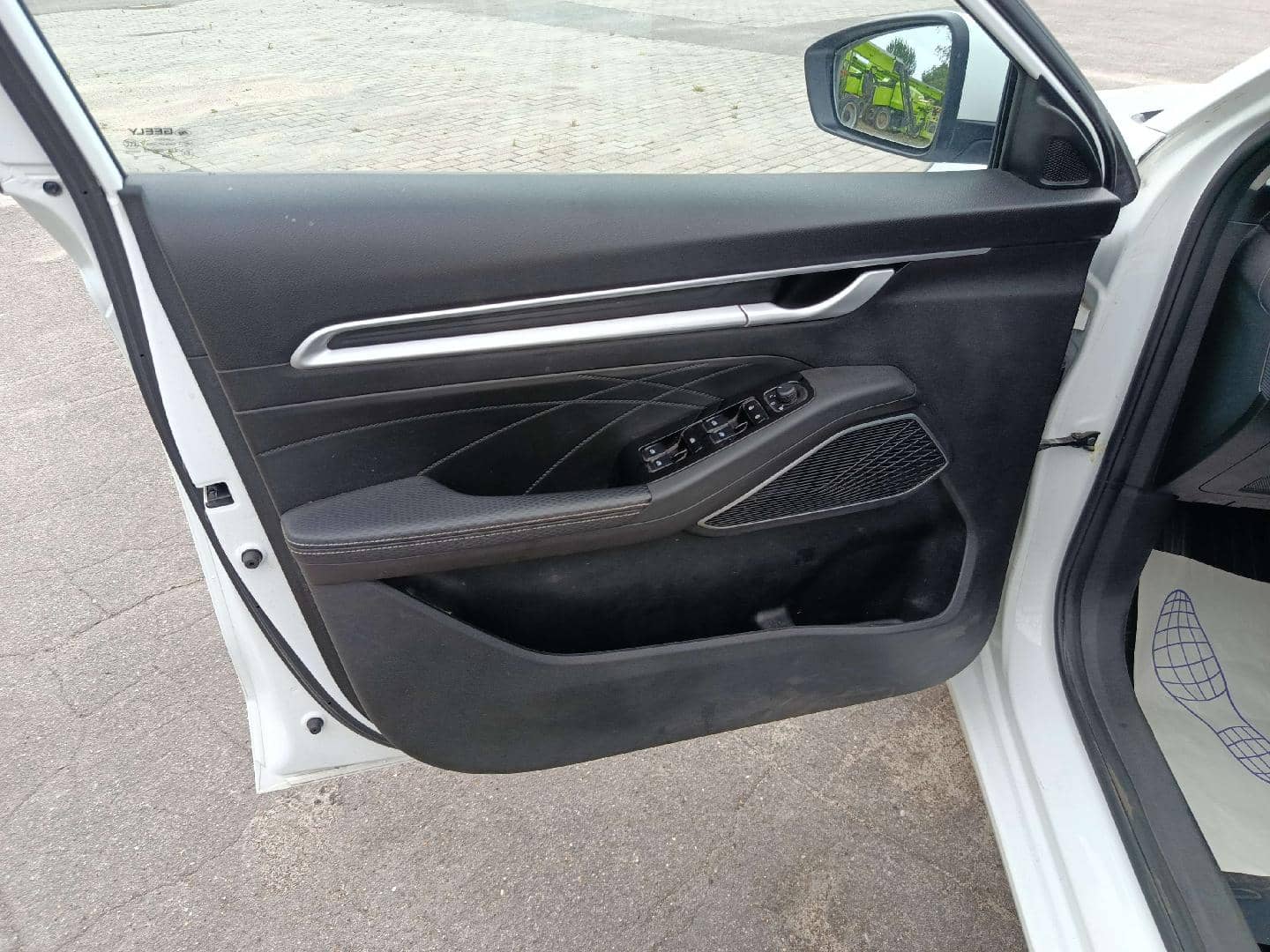 Geely Emgrand,  63 316 км, 2024 года в лизинг