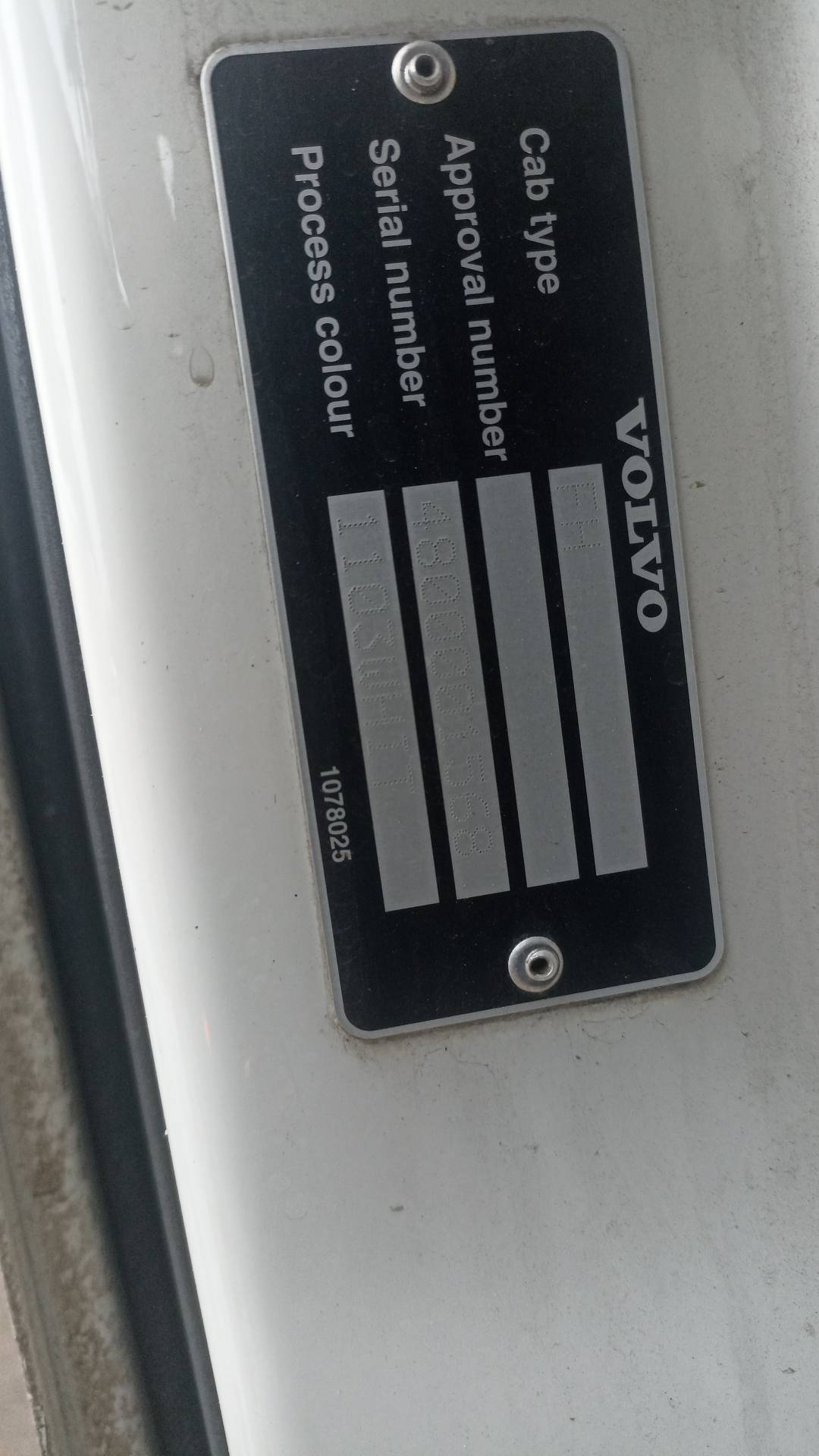 Volvo FH 460 4x2 (FH Globetrotter),  1 041 728 км, 2016 года в лизинг