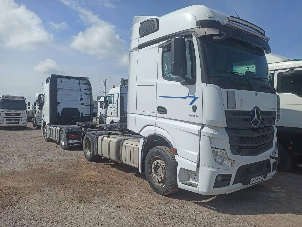 Mercedes-Benz Actros 5 1845 LS 4x2 (BigSpace),  574 686 км, 2020 года в лизинг