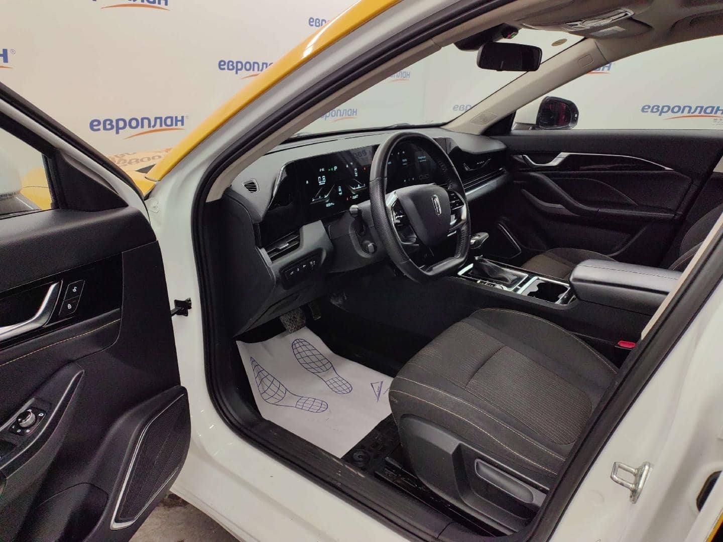 FAW Bestune B70,  150 544 км, 2023 года в лизинг