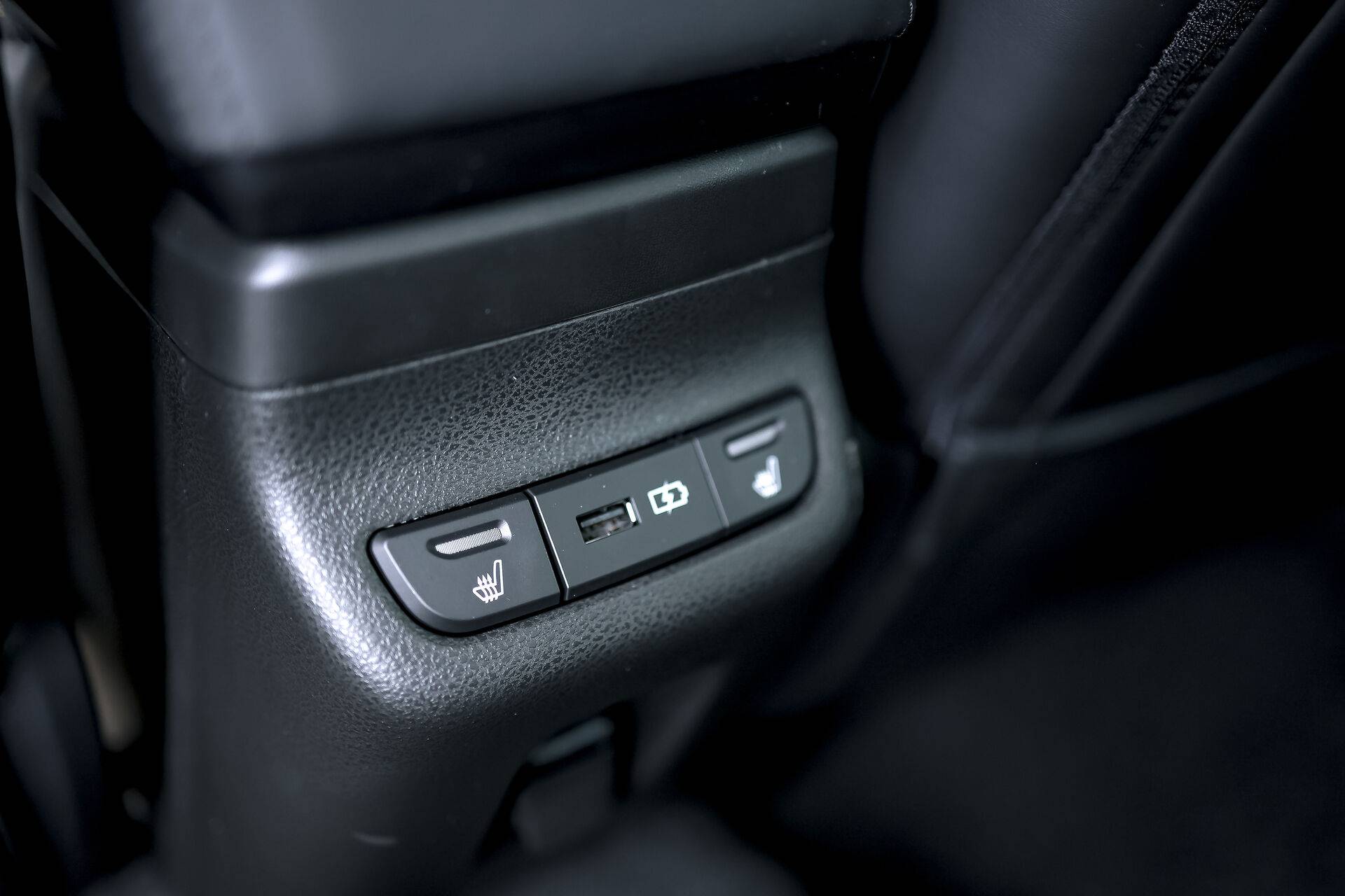 Lada Aura 1.8 CVT 2WD Status