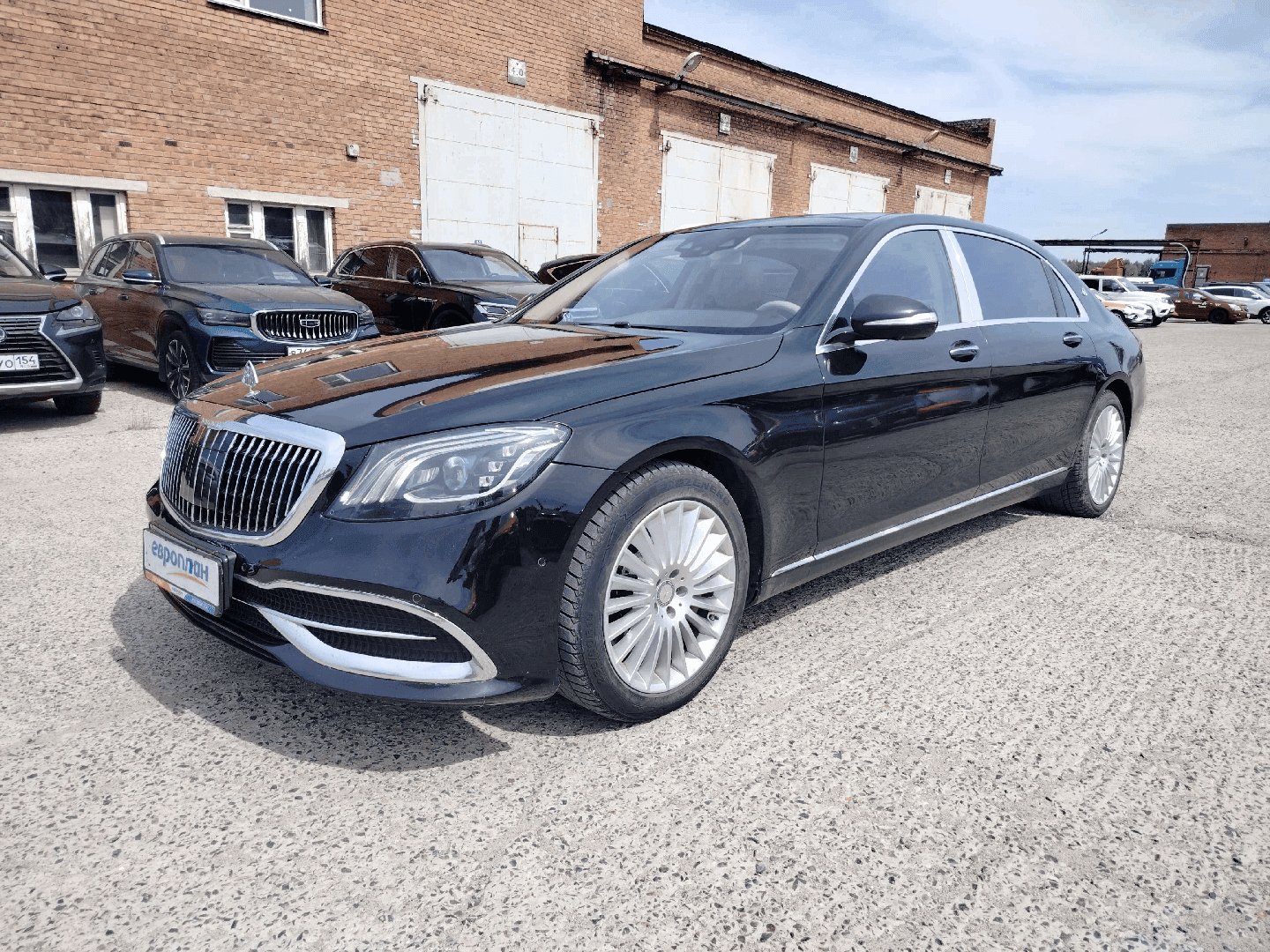 Mercedes-Benz S седан