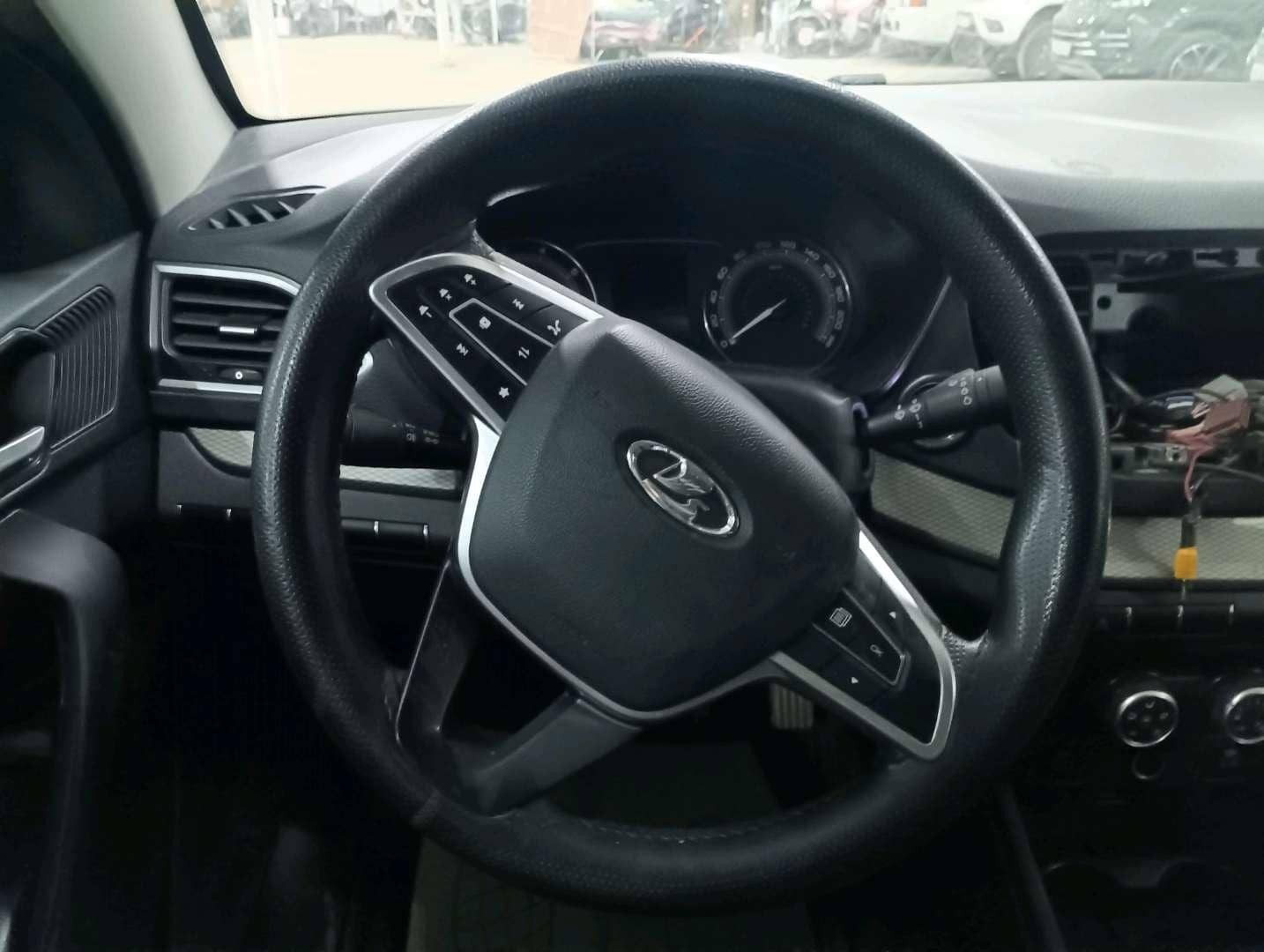 Lada Vesta седан,  135 295 км, 2023 года в лизинг