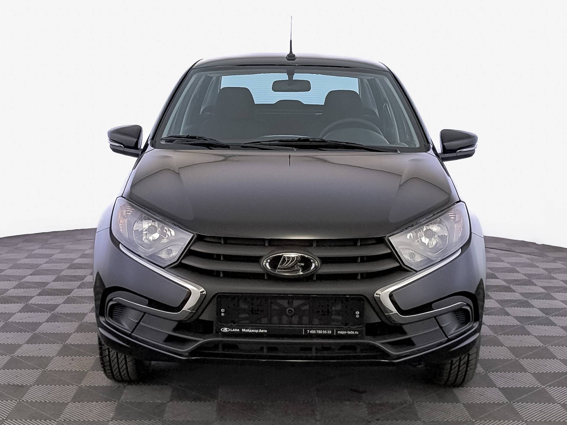 Lada Granta седан Classic 24 1.6 90hp 5MT