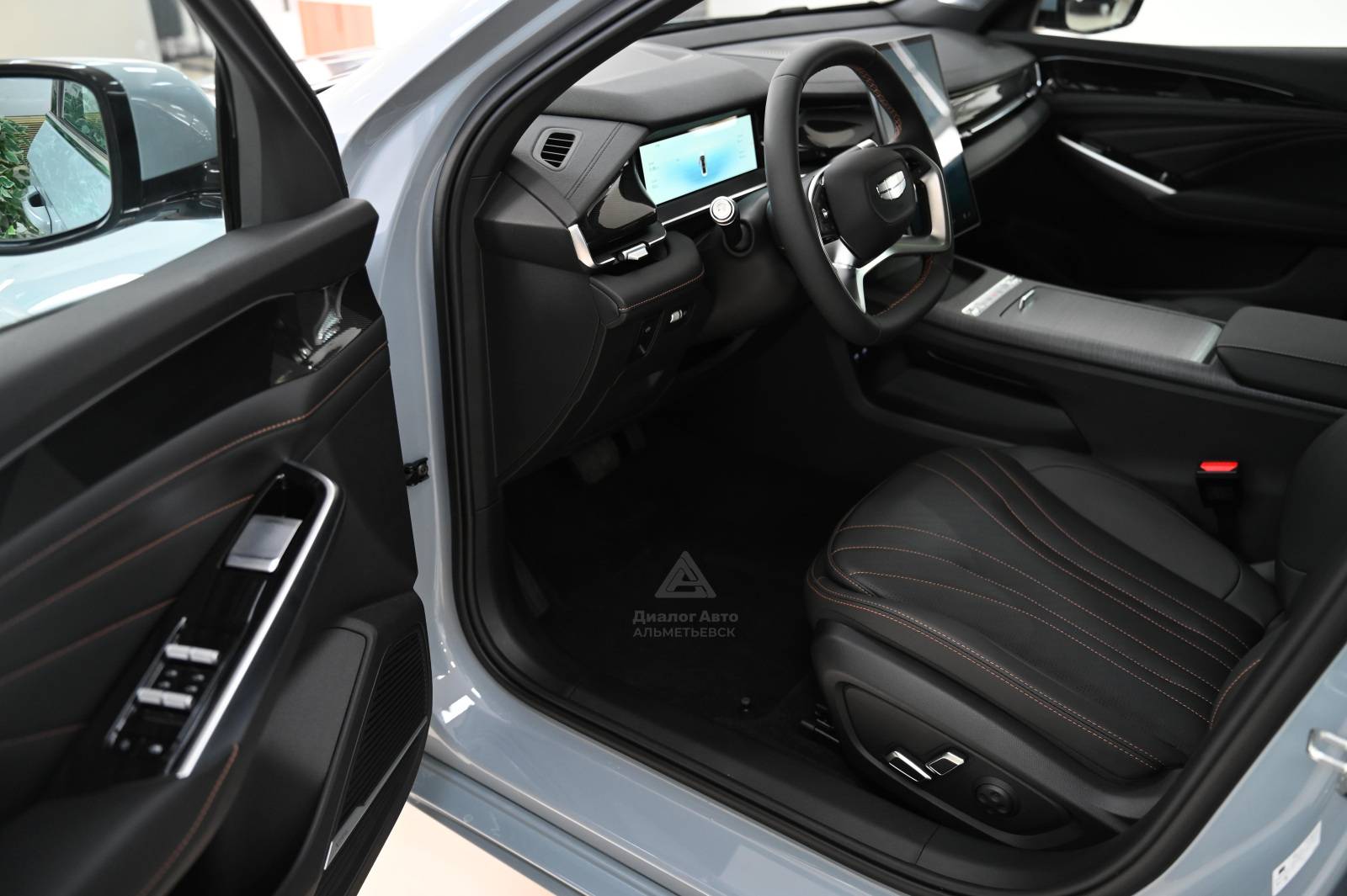 Geely Preface Flagship 2.0T 7DCT