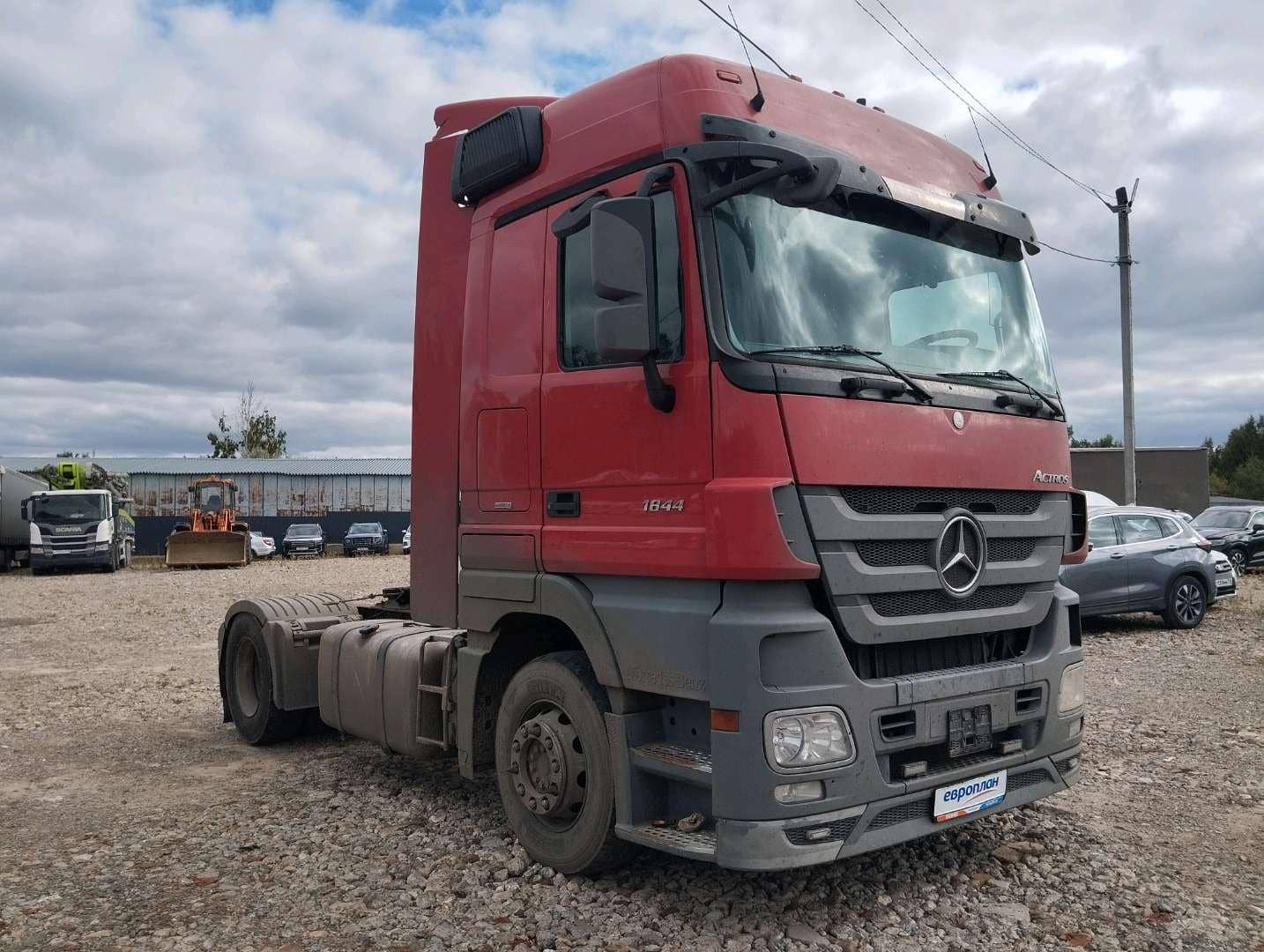 Mercedes-Benz Actros 3 1844 LS 4x2 (L),  1 477 117 км, 2018 года в лизинг