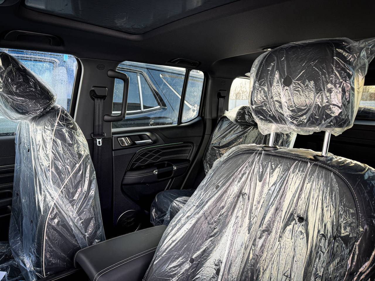 Tank 300 Сити Премиум 2.0 АТ полный привод