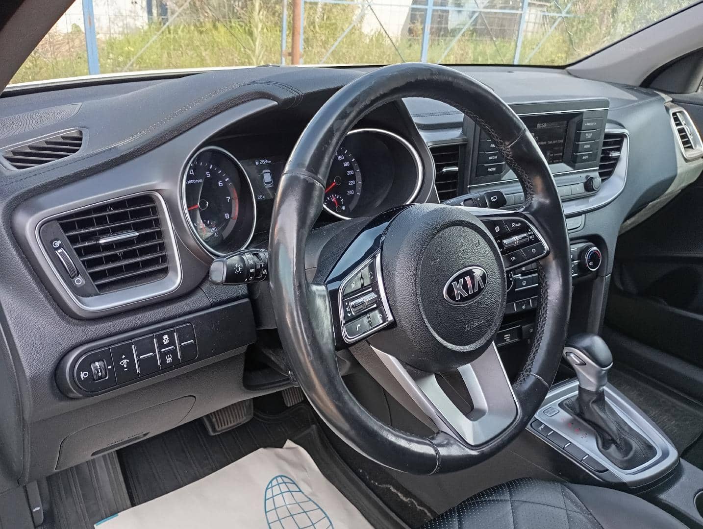KIA Ceed,  100 000 км, 2021 года в лизинг