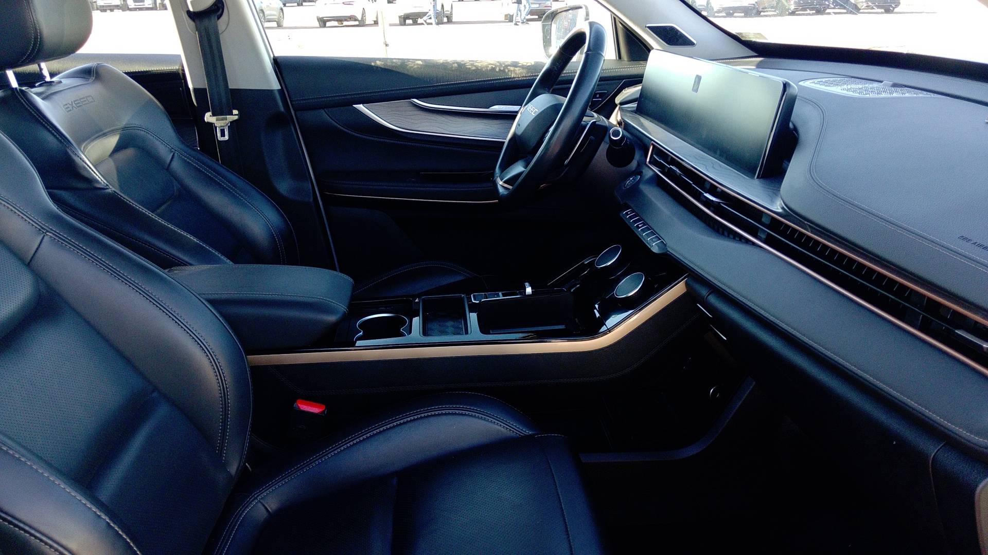 EXEED LX,  131 999 км, 2023 года в лизинг