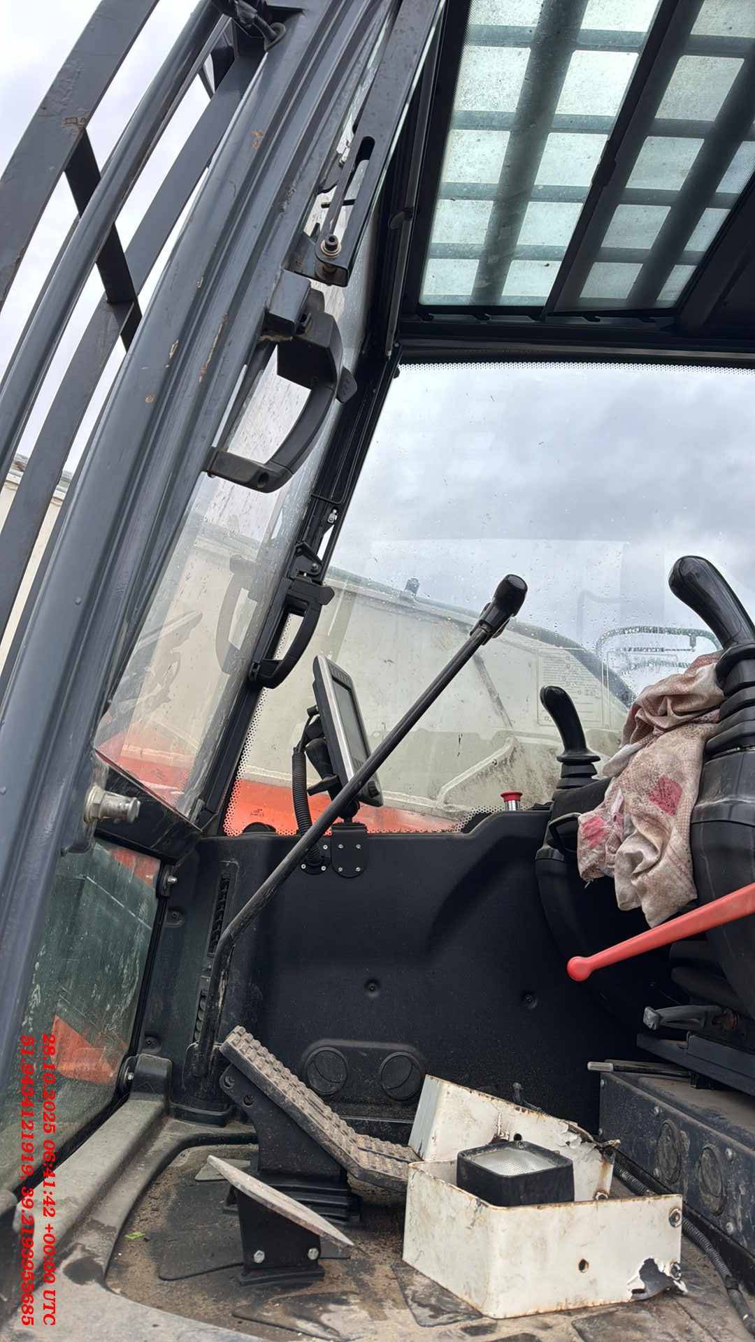 Тверской экскаватор TX270, 2017 года в лизинг