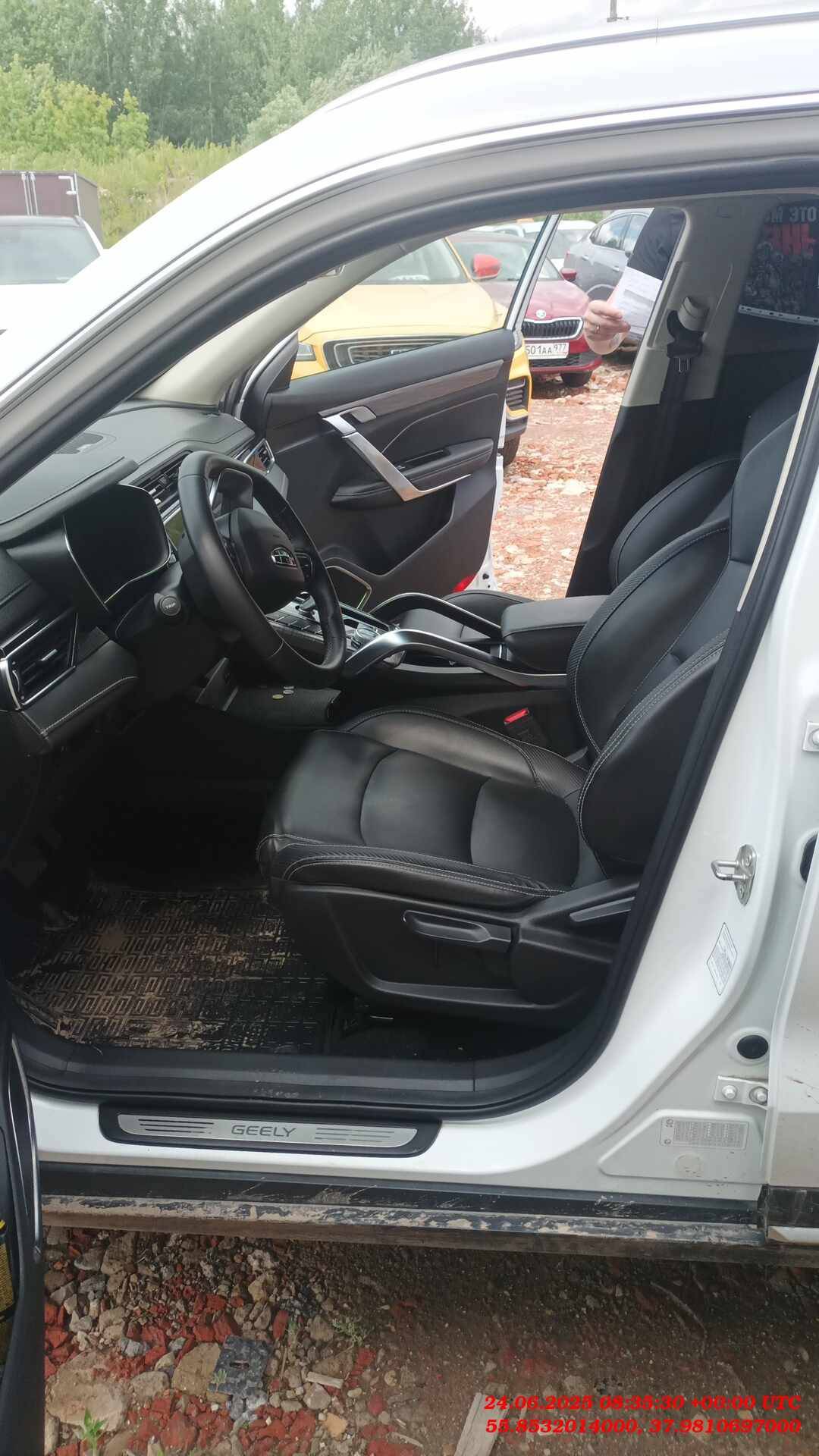 Geely Atlas Pro,  141 292 км, 2023 года в лизинг