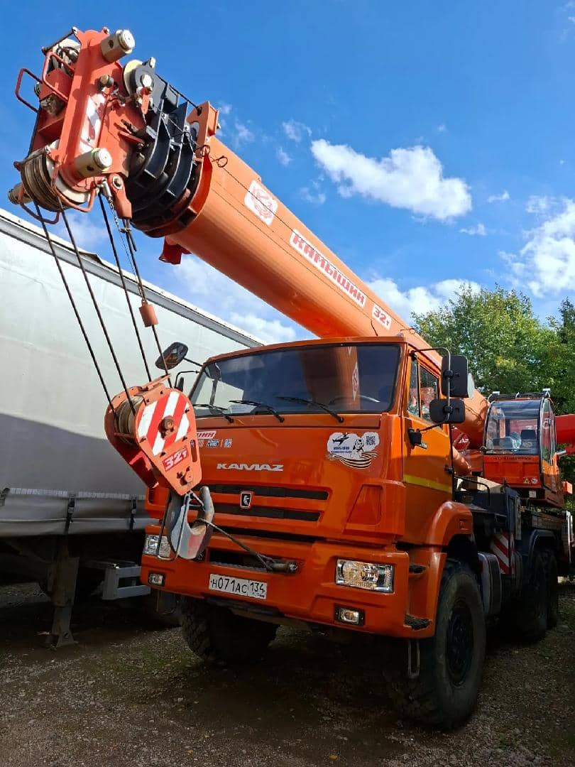 Камышинский Крановый Завод КС-55729-5K-31 KAMAZ-43118 (6х6) г/п 32т. стрела 31м. 