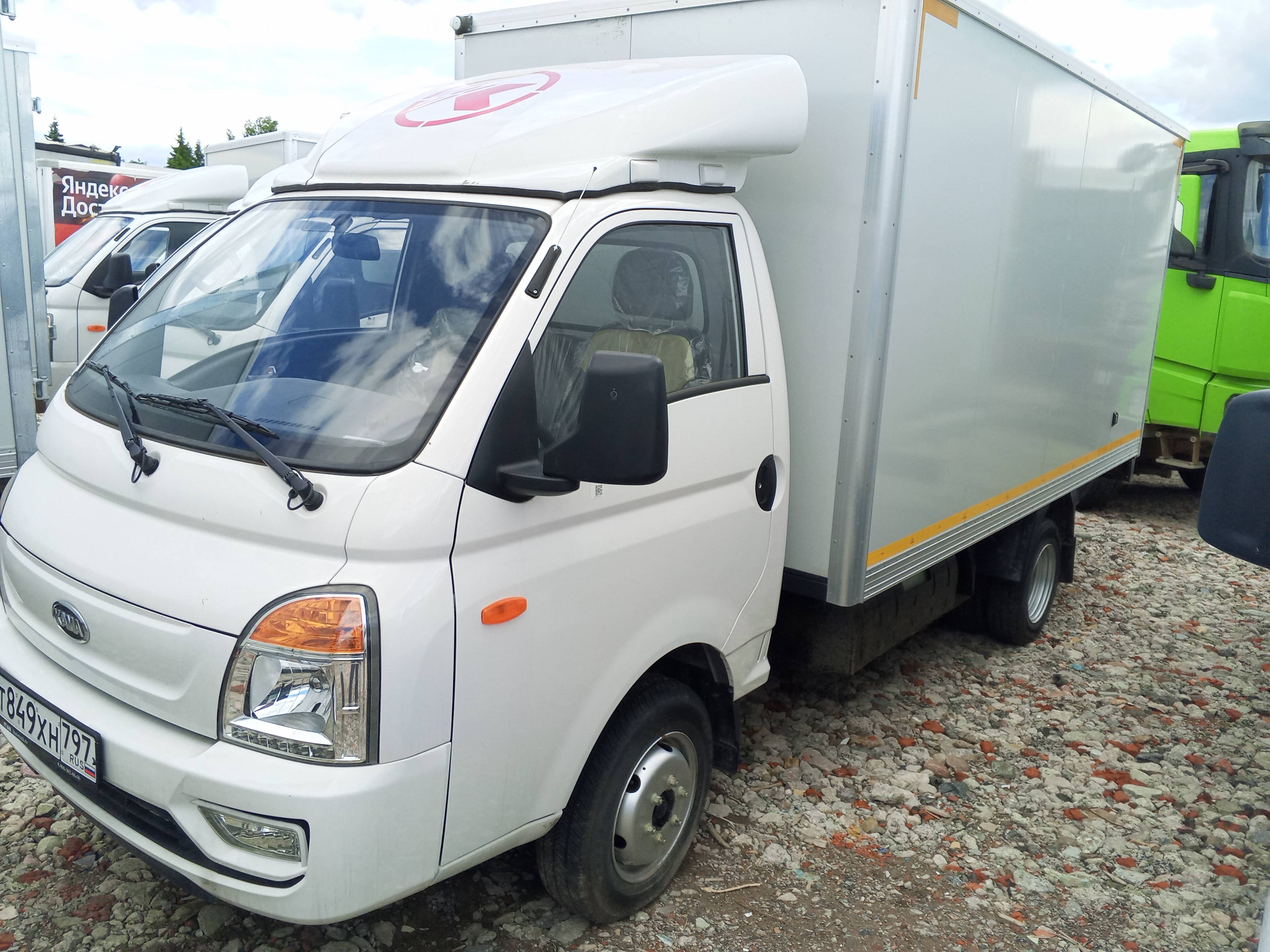 KAMA (Shandong Kama Automobile) X62