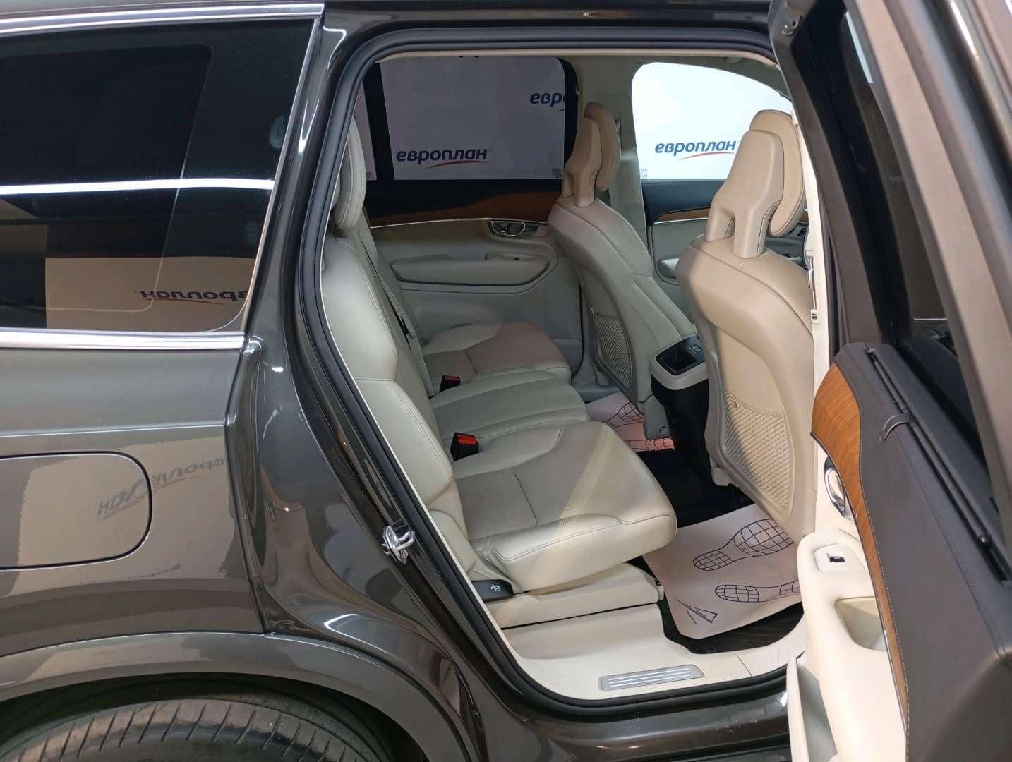 Volvo XC90,  218 999 км, 2021 года в лизинг